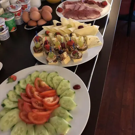 Hotel Zum Postwagen 3*