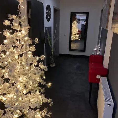 Hotel Zum Postwagen 3*